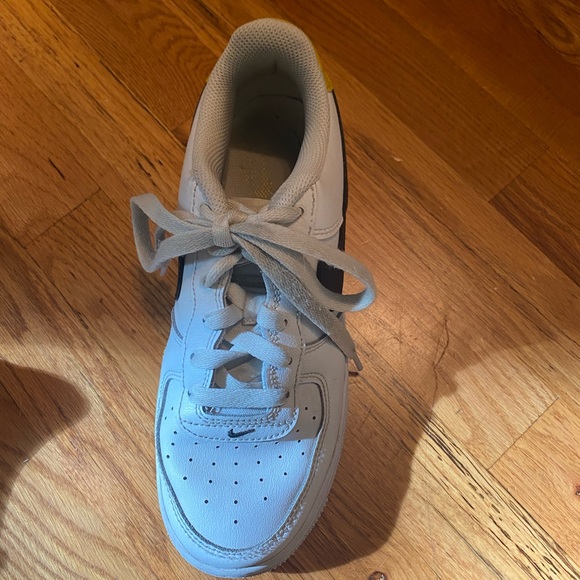 Have a Nike Day Air forces (US 6Y) - Picture 5 of 12